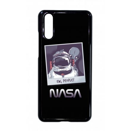 Ew, People NASA Huawei P20 tok