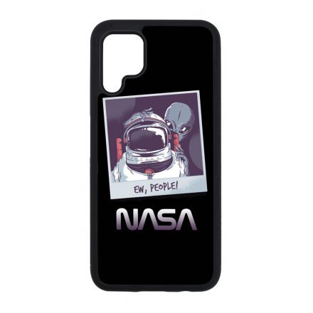 Ew, People NASA Huawei P40 Lite tok